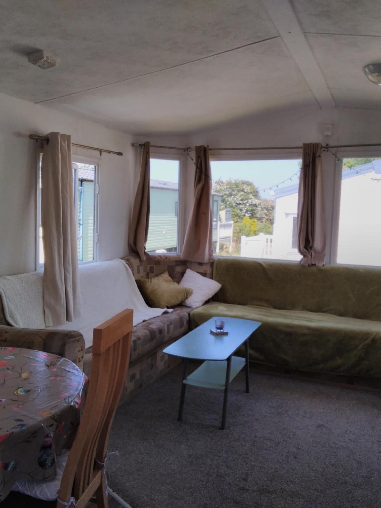 Private Caravan Situated At Parkdean Holiday Resort St Margaret'S At Cliffe Number 18 Экстерьер фото