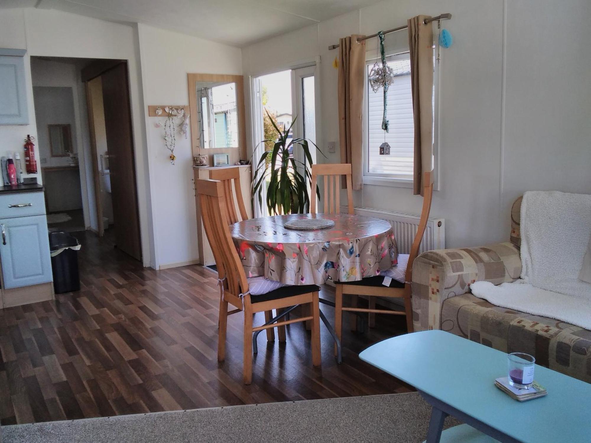 Private Caravan Situated At Parkdean Holiday Resort St Margaret'S At Cliffe Number 18 Экстерьер фото