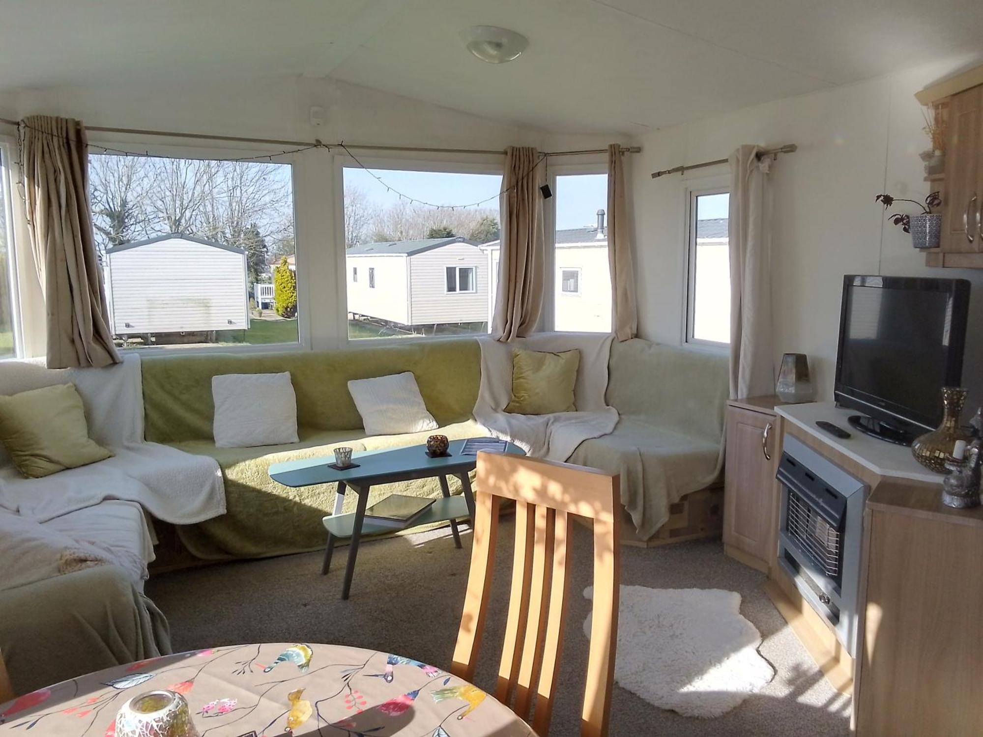 Private Caravan Situated At Parkdean Holiday Resort St Margaret'S At Cliffe Number 18 Экстерьер фото